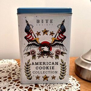 American Cookie Collection Tin Box: Celebrate 250 Years!